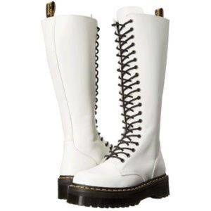 ISO: Dr. Martens Britain 20 Eye Platform Boots